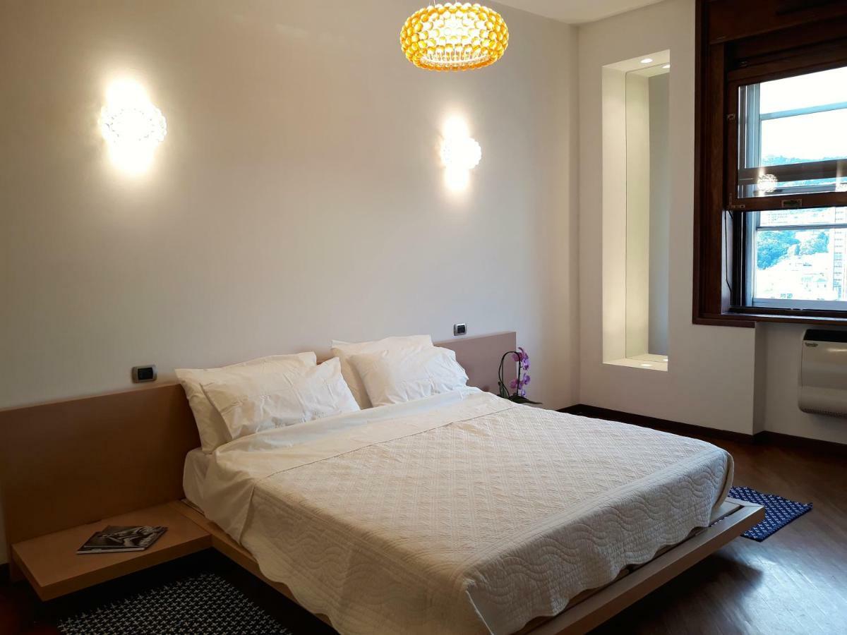 Ad Home Centro Genoa Bagian luar foto